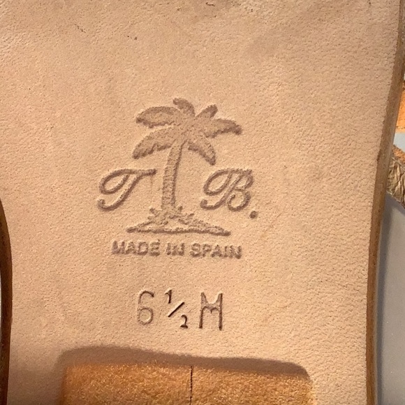 Tommy Bahama Peach Suede Flower Thong Slip On Low Heel Sandal Sz 6.5 - Picture 10 of 12